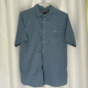 The North Face men’s button shirt.